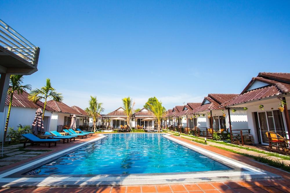 Sea Breeze Resort Sihanoukville Exteriör bild