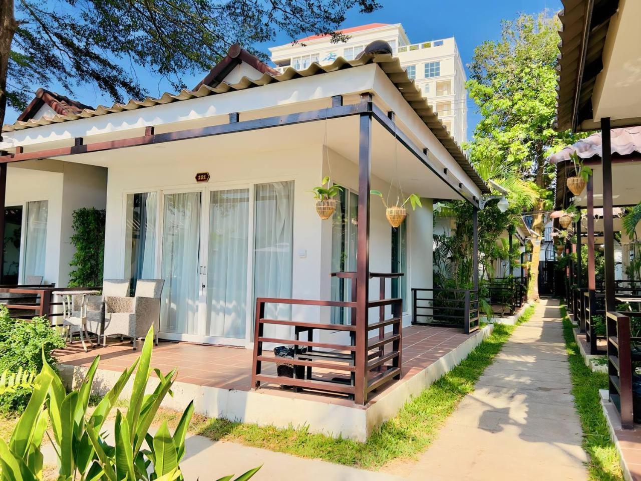Sea Breeze Resort Sihanoukville Exteriör bild